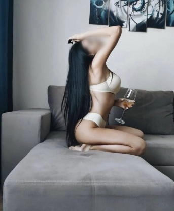 Машенька, 22 года